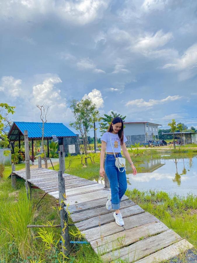 Srihome ยายศรีโฮมแอนแคมป์ปิ้ง Ban Don Tum Luaran gambar