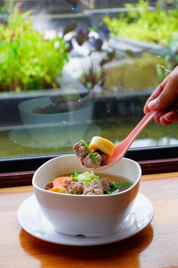 Srihome ยายศรีโฮมแอนแคมป์ปิ้ง Ban Don Tum Luaran gambar