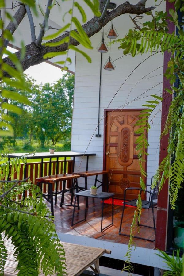 Srihome ยายศรีโฮมแอนแคมป์ปิ้ง Ban Don Tum Luaran gambar
